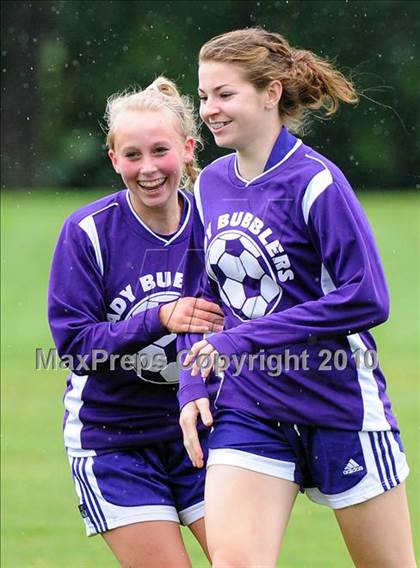 Thumbnail 1 in Boiling Springs vs Lancaster Country Day (AA District 3 Playoffs) photogallery.