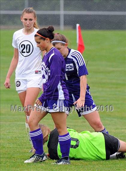 Thumbnail 1 in Boiling Springs vs Lancaster Country Day (AA District 3 Playoffs) photogallery.