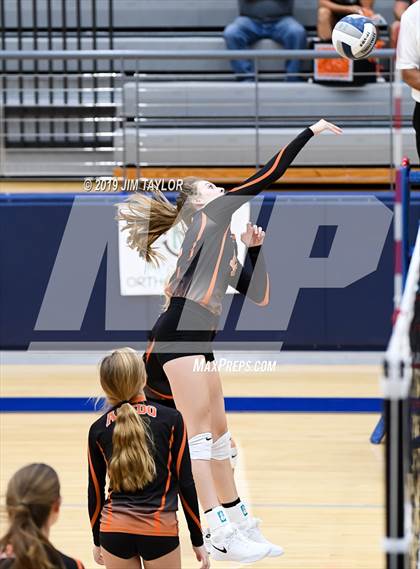 Thumbnail 3 in Aledo @ Weatherford photogallery.