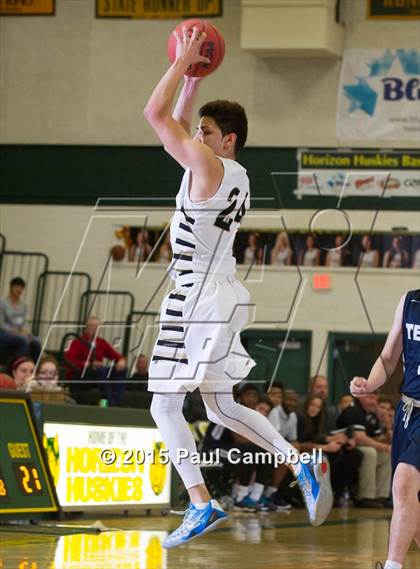 Thumbnail 2 in Tempe vs Verrado (Horizon Holiday Hoops Tournament) photogallery.