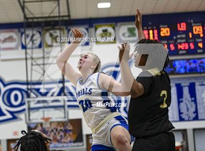 Thumbnail 3 in Warren Central @ Hamilton Southeastern photogallery.
