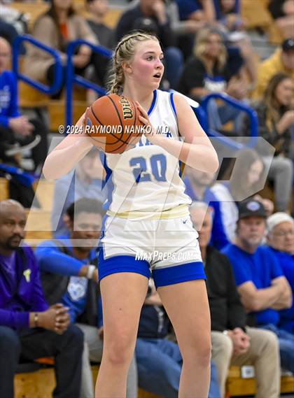 Thumbnail 3 in Warren Central @ Hamilton Southeastern photogallery.