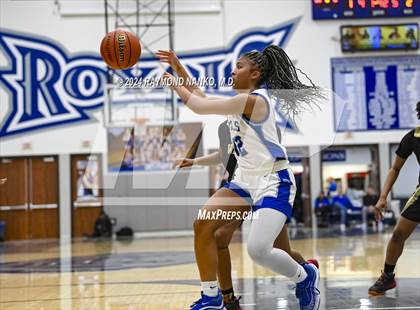 Thumbnail 3 in Warren Central @ Hamilton Southeastern photogallery.