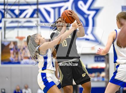 Thumbnail 3 in Warren Central @ Hamilton Southeastern photogallery.