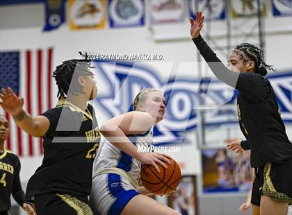 Thumbnail 2 in Warren Central @ Hamilton Southeastern photogallery.
