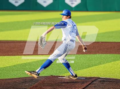 Thumbnail 1 in Evansville Reitz @ Evansville Memorial photogallery.