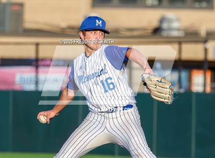 Thumbnail 3 in Evansville Reitz @ Evansville Memorial photogallery.