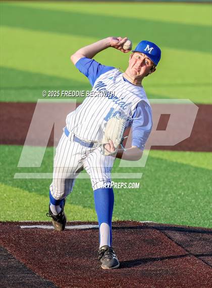 Thumbnail 3 in Evansville Reitz @ Evansville Memorial photogallery.