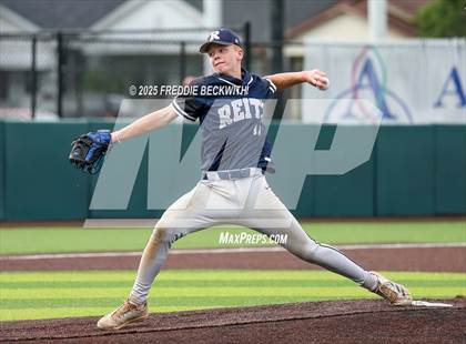 Thumbnail 2 in Evansville Reitz @ Evansville Memorial photogallery.