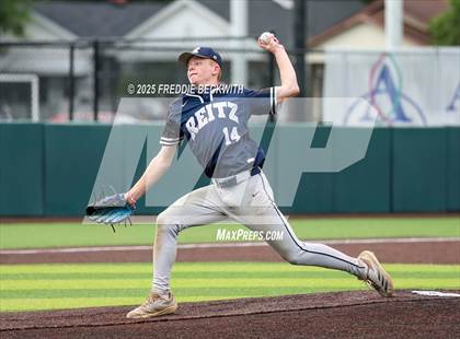 Thumbnail 3 in Evansville Reitz @ Evansville Memorial photogallery.
