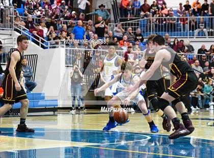 Thumbnail 2 in Big Sandy vs. McLeod (UIL 2A Regional Quarterfinal) photogallery.