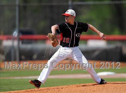 Thumbnail 1 in Decatur @ Bob Jones photogallery.