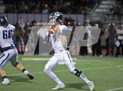 Thumbnail 2 in Camarillo @ Oaks Christian photogallery.