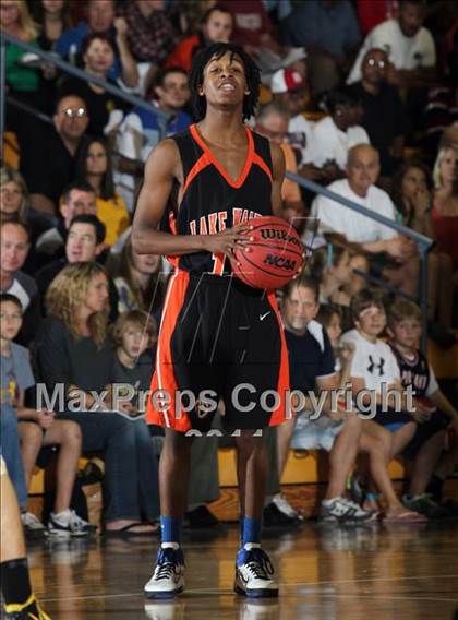 Thumbnail 3 in Lake Wales vs. Bishop Verot (City of Palms Classic) photogallery.