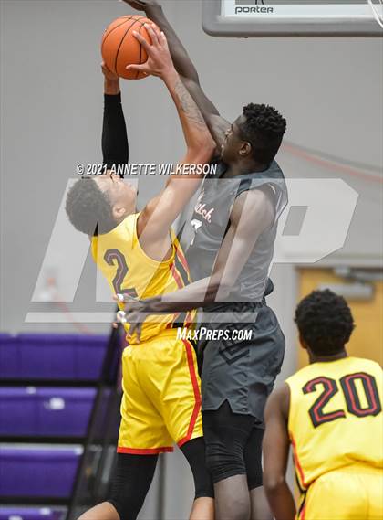 Thumbnail 3 in Oak Hill Academy vs. Wasatch Academy (Montverde Academy Invitational Tournament) photogallery.