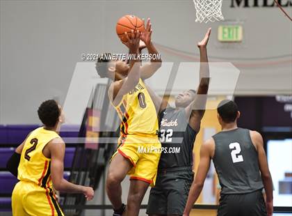 Thumbnail 3 in Oak Hill Academy vs. Wasatch Academy (Montverde Academy Invitational Tournament) photogallery.