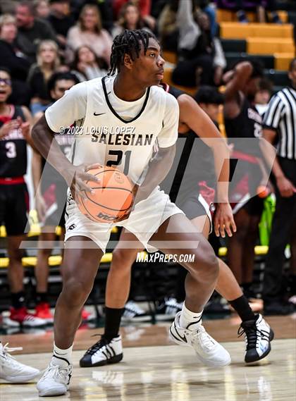 Thumbnail 3 in Centennial vs. Salesian College Preparatory (The Classic at Damien) photogallery.