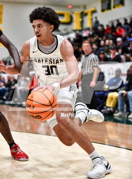 Thumbnail 2 in Centennial vs. Salesian College Preparatory (The Classic at Damien) photogallery.