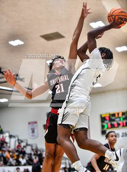 Thumbnail 3 in Centennial vs. Salesian College Preparatory (The Classic at Damien) photogallery.