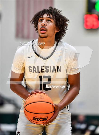 Thumbnail 3 in Centennial vs. Salesian College Preparatory (The Classic at Damien) photogallery.