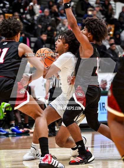 Thumbnail 3 in Centennial vs. Salesian College Preparatory (The Classic at Damien) photogallery.