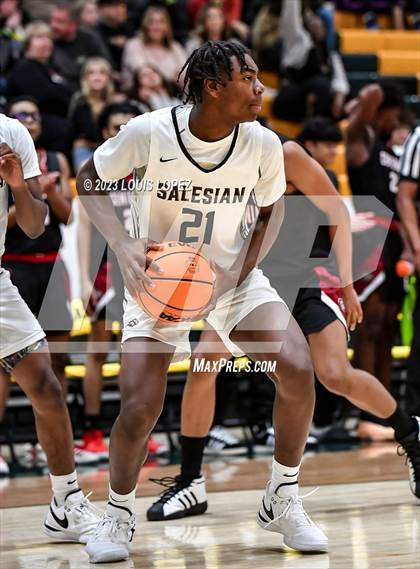 Thumbnail 2 in Centennial vs. Salesian College Preparatory (The Classic at Damien) photogallery.