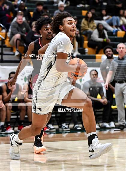 Thumbnail 3 in Centennial vs. Salesian College Preparatory (The Classic at Damien) photogallery.