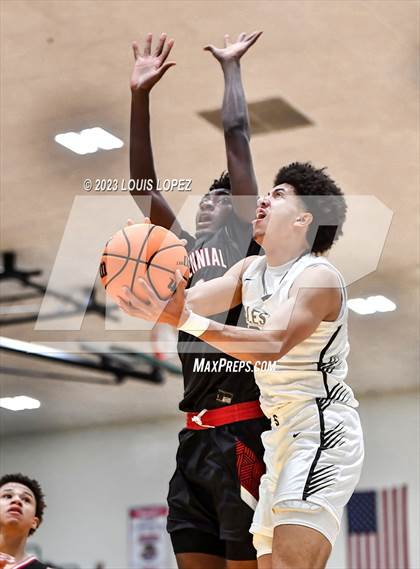 Thumbnail 1 in Centennial vs. Salesian College Preparatory (The Classic at Damien) photogallery.