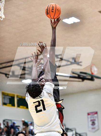 Thumbnail 3 in Centennial vs. Salesian College Preparatory (The Classic at Damien) photogallery.