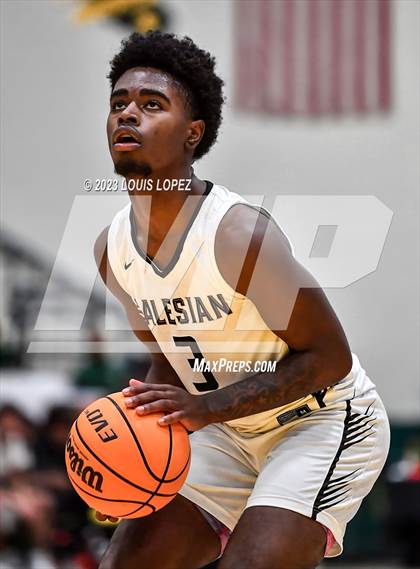 Thumbnail 2 in Centennial vs. Salesian College Preparatory (The Classic at Damien) photogallery.