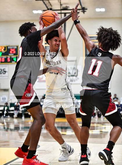 Thumbnail 1 in Centennial vs. Salesian College Preparatory (The Classic at Damien) photogallery.