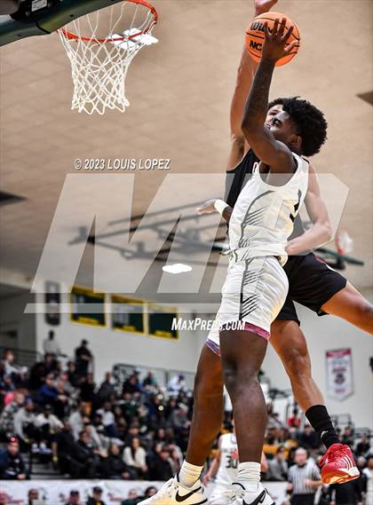 Thumbnail 3 in Centennial vs. Salesian College Preparatory (The Classic at Damien) photogallery.