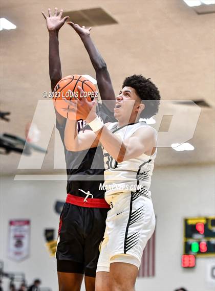Thumbnail 3 in Centennial vs. Salesian College Preparatory (The Classic at Damien) photogallery.