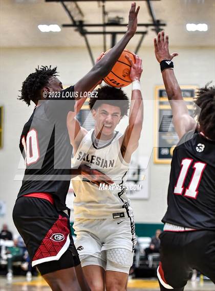 Thumbnail 3 in Centennial vs. Salesian College Preparatory (The Classic at Damien) photogallery.