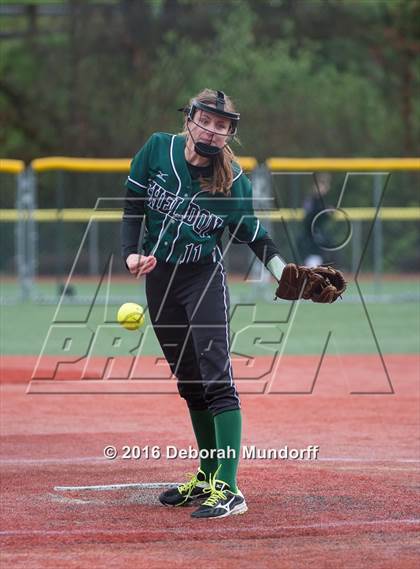 Thumbnail 1 in Sheldon vs. Eagle Point (Medford Spring Break High School Fastpitch Classic) photogallery.