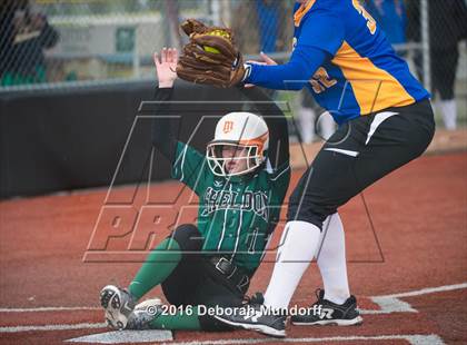 Thumbnail 1 in Sheldon vs. Eagle Point (Medford Spring Break High School Fastpitch Classic) photogallery.