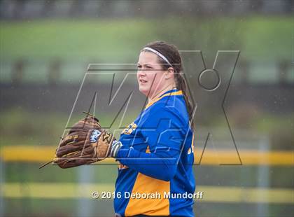 Thumbnail 3 in Sheldon vs. Eagle Point (Medford Spring Break High School Fastpitch Classic) photogallery.