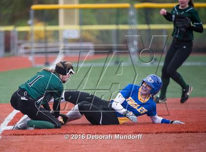 Thumbnail 3 in Sheldon vs. Eagle Point (Medford Spring Break High School Fastpitch Classic) photogallery.