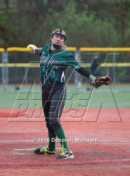 Thumbnail 2 in Sheldon vs. Eagle Point (Medford Spring Break High School Fastpitch Classic) photogallery.