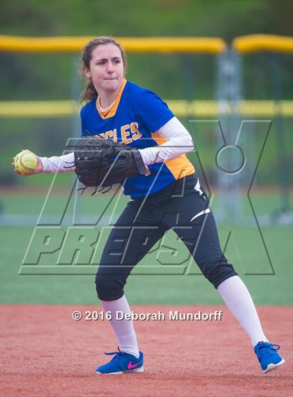 Thumbnail 1 in Sheldon vs. Eagle Point (Medford Spring Break High School Fastpitch Classic) photogallery.