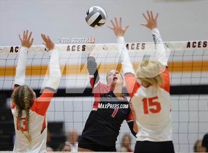 Thumbnail 1 in Circleville @ Amanda-Clearcreek photogallery.