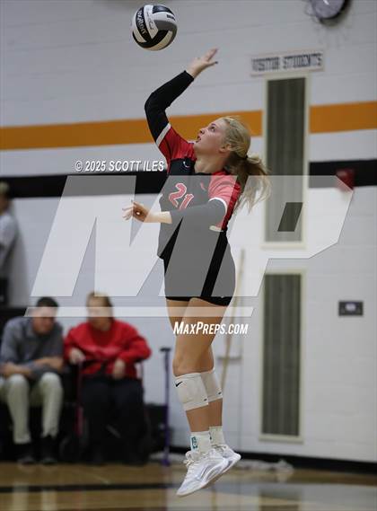 Thumbnail 3 in Circleville @ Amanda-Clearcreek photogallery.
