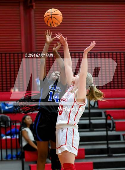 Thumbnail 1 in Girls Prep @ Baylor photogallery.