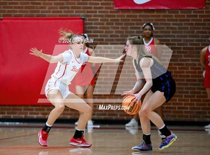 Thumbnail 3 in Girls Prep @ Baylor photogallery.