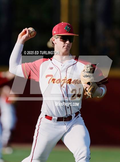 Thumbnail 1 in Creekview @ Lassiter photogallery.