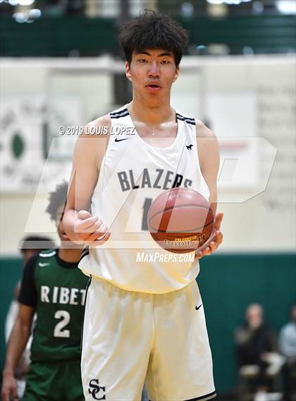 Thumbnail 1 in Sierra Canyon vs. Ribet Academy (The Classic at Damien) photogallery.