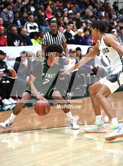Thumbnail 3 in Sierra Canyon vs. Ribet Academy (The Classic at Damien) photogallery.