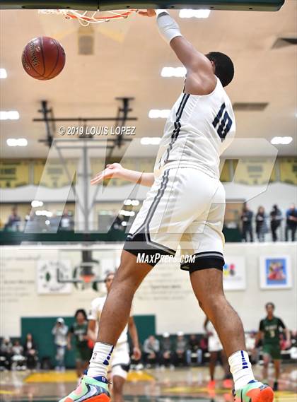Thumbnail 1 in Sierra Canyon vs. Ribet Academy (The Classic at Damien) photogallery.