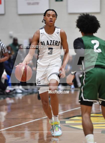 Thumbnail 2 in Sierra Canyon vs. Ribet Academy (The Classic at Damien) photogallery.
