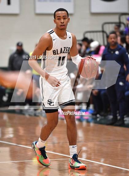 Thumbnail 1 in Sierra Canyon vs. Ribet Academy (The Classic at Damien) photogallery.